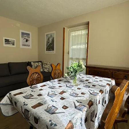 Centrocourma E Parcheggio E Topview *